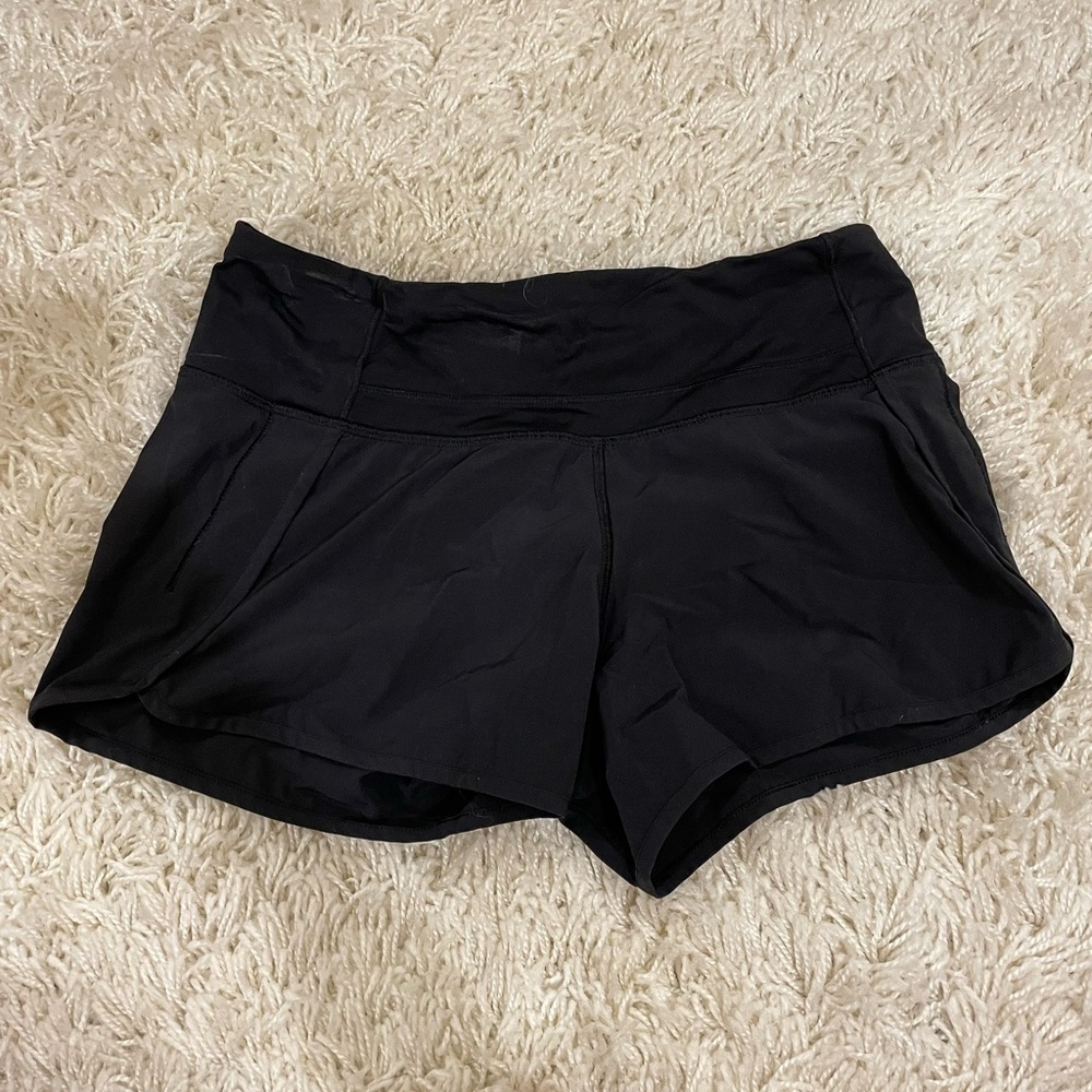 Lululemon black speed-up low rise shorts